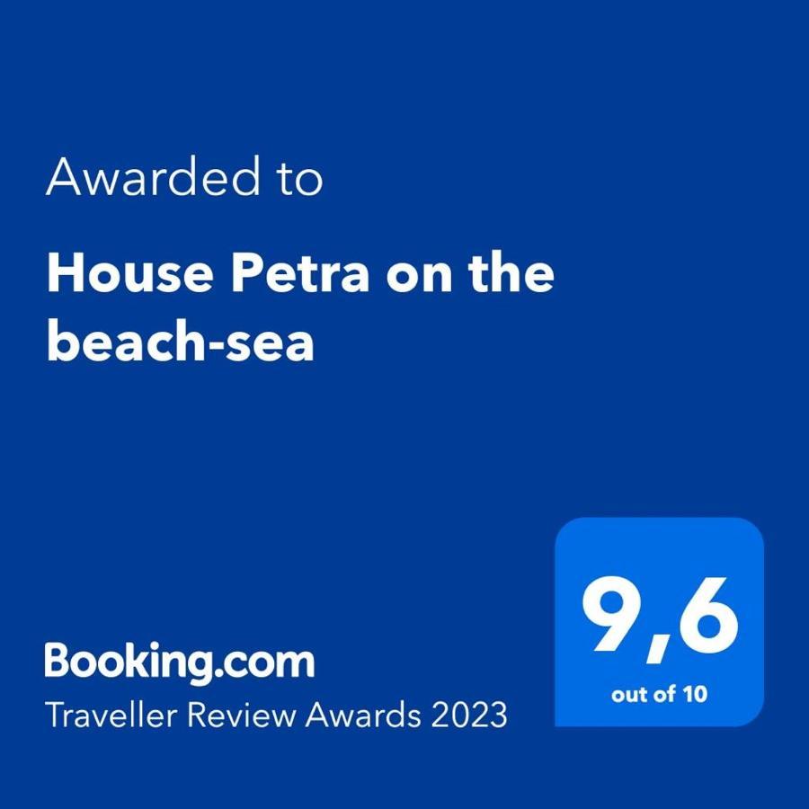 House Petra On The Beach-Sea เซซาริซา ภายนอก รูปภาพ